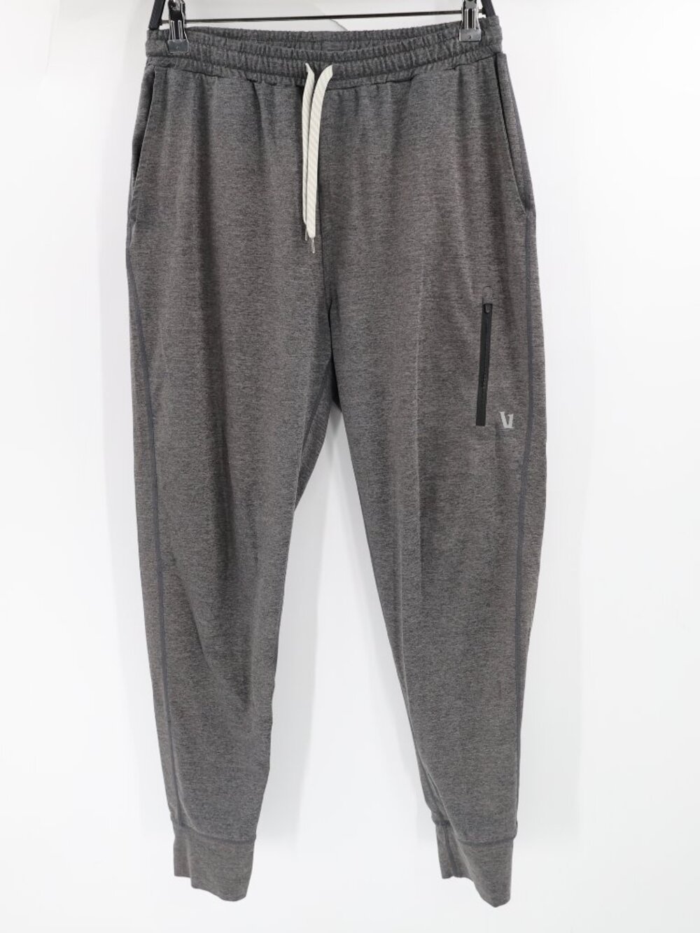Vuori pants Men's W30 L28 Sunday Performance Joggers gray athleisure casual